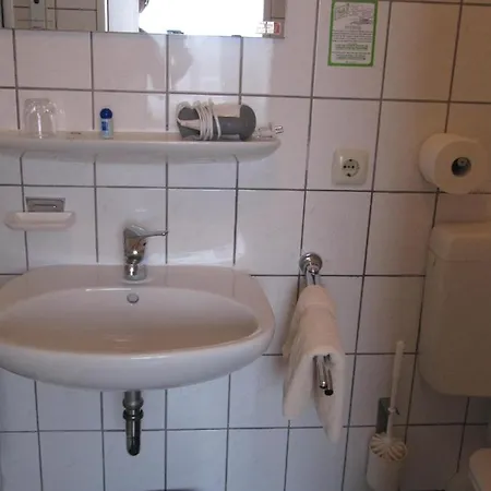 Burgwald 3*
