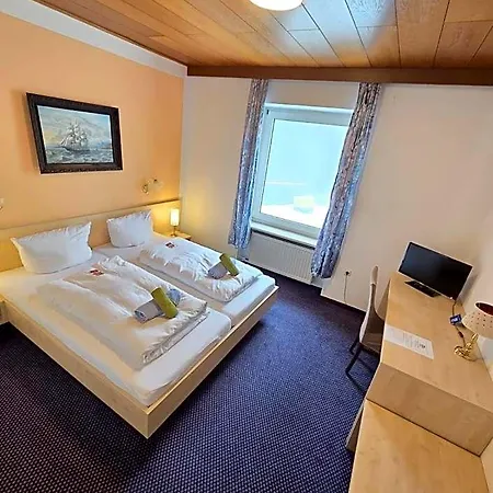 Ξενοδοχείο Burgwald 3*