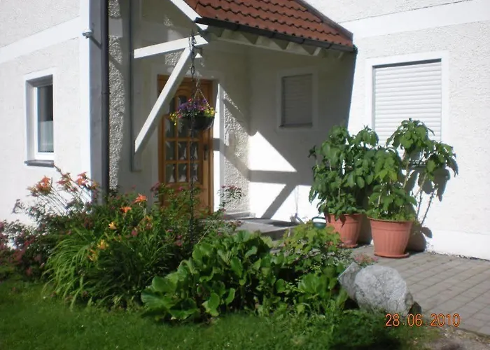 Отель Burgwald 3*